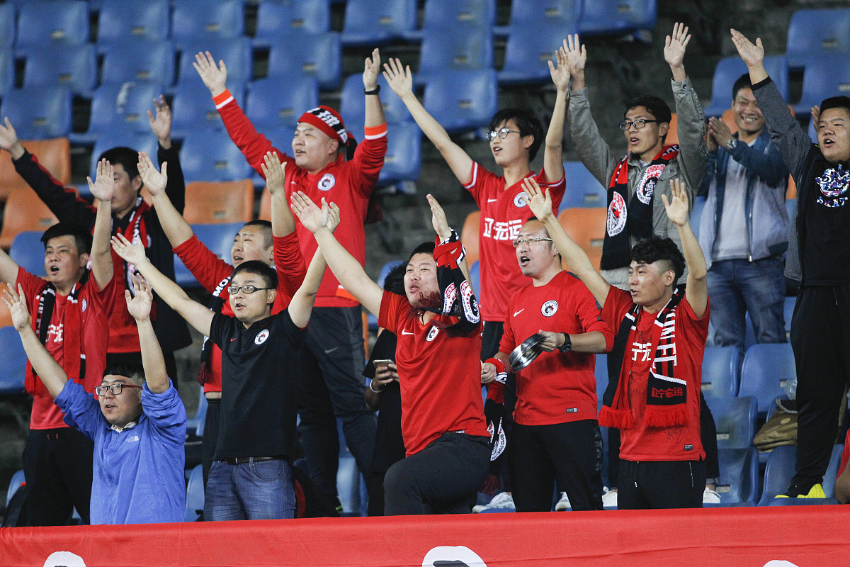 DB电竞多赛事平台-精彩足球对抗赛，球员实力激发观众热情的简单介绍