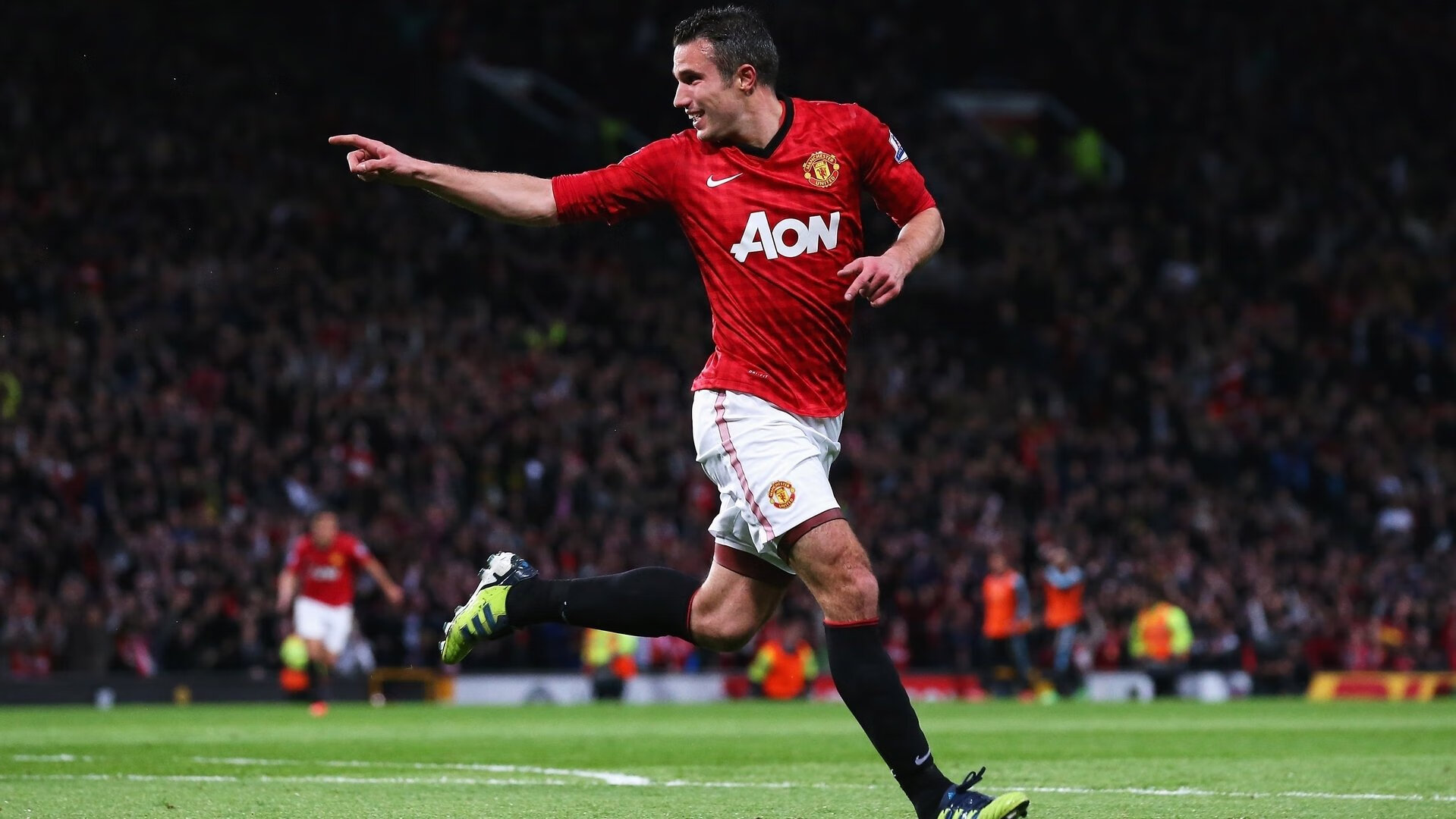 铁血马竞打穿洪都拉斯防线,恩佐状态火热预示中场新核崛起