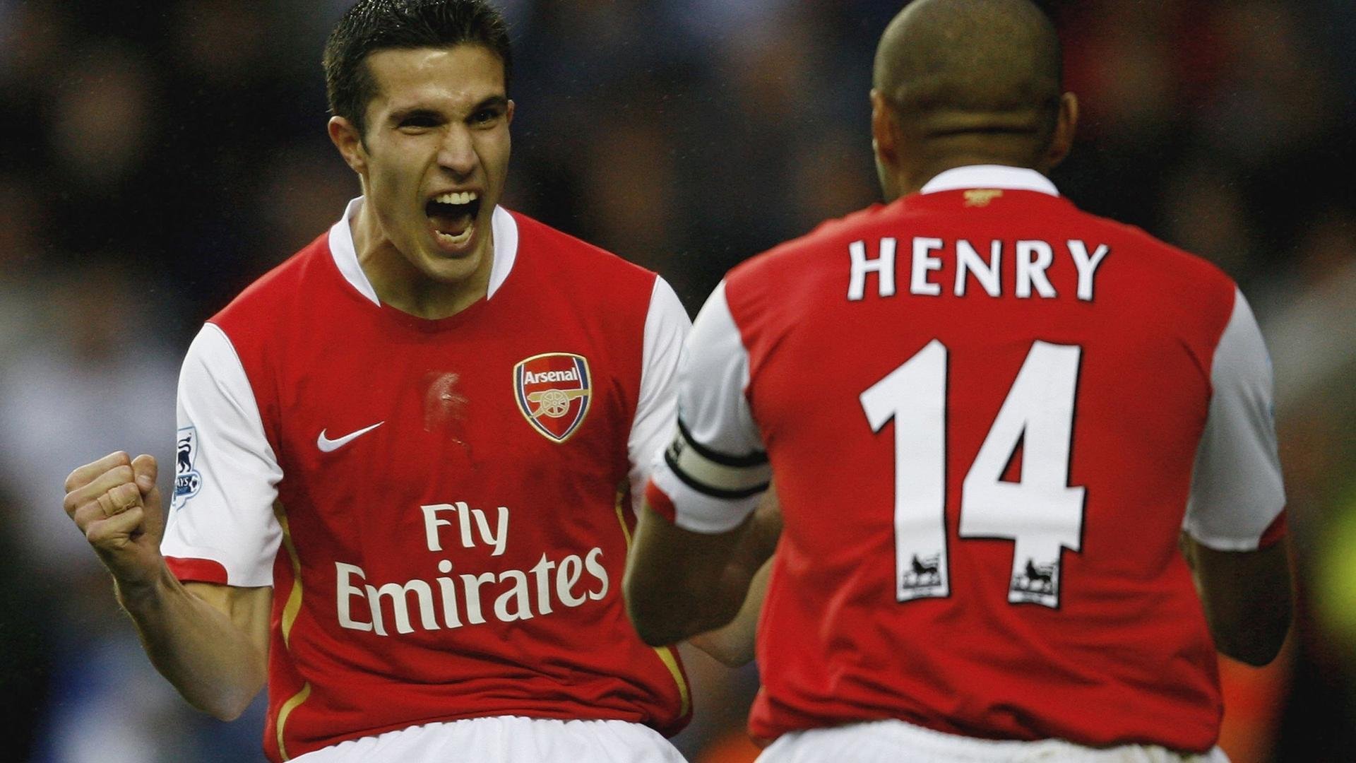 爱德华兹关键回合不手软，猛龙强势晋级雄鹿—新王登基的钢铁意志