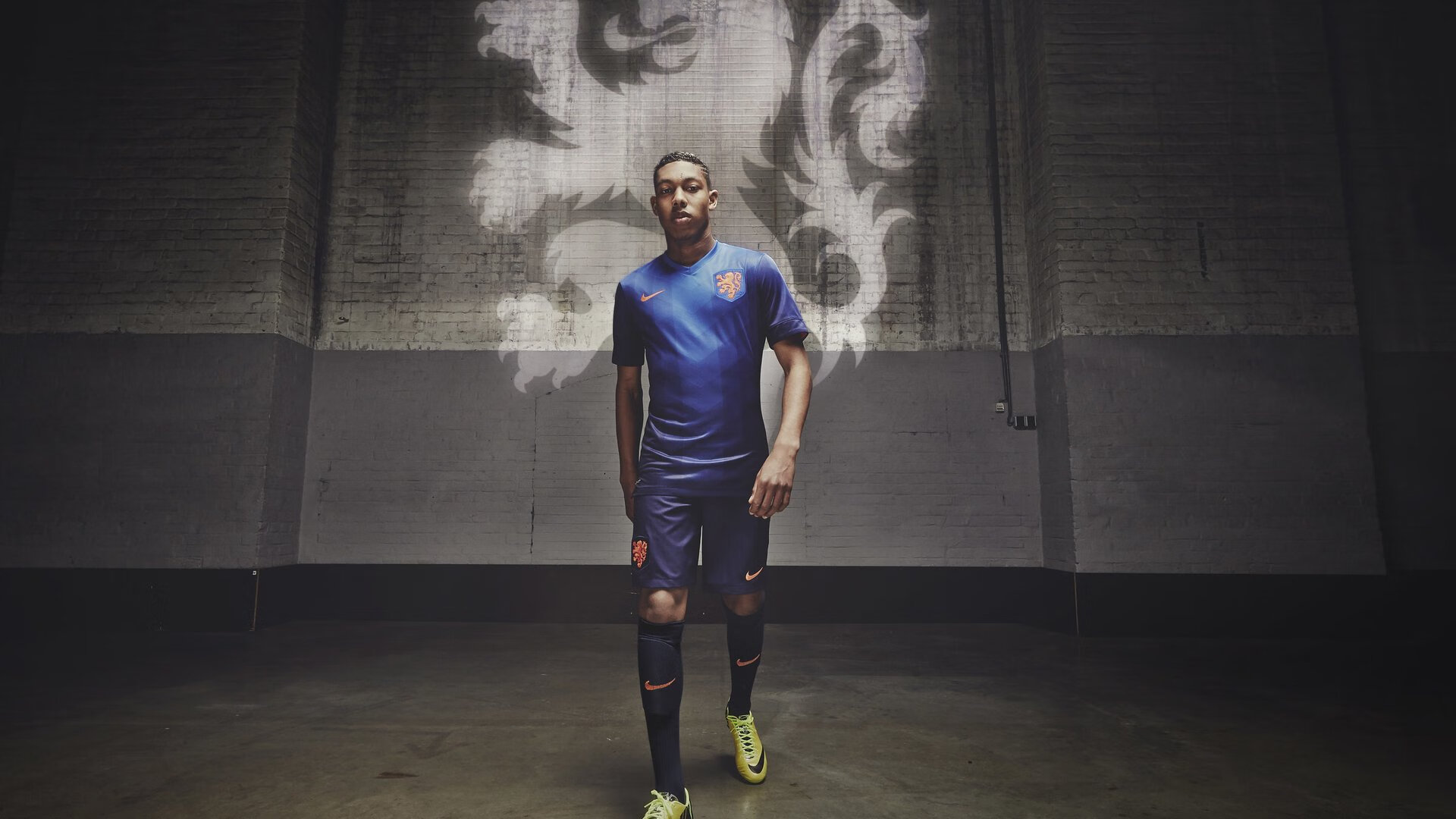 芬兰防守锁死塞内加尔,奥纳纳成为关键先生